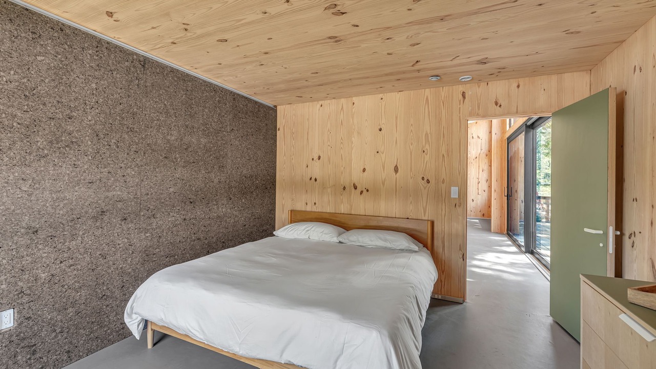 Photo of Bedroom in Tracy City