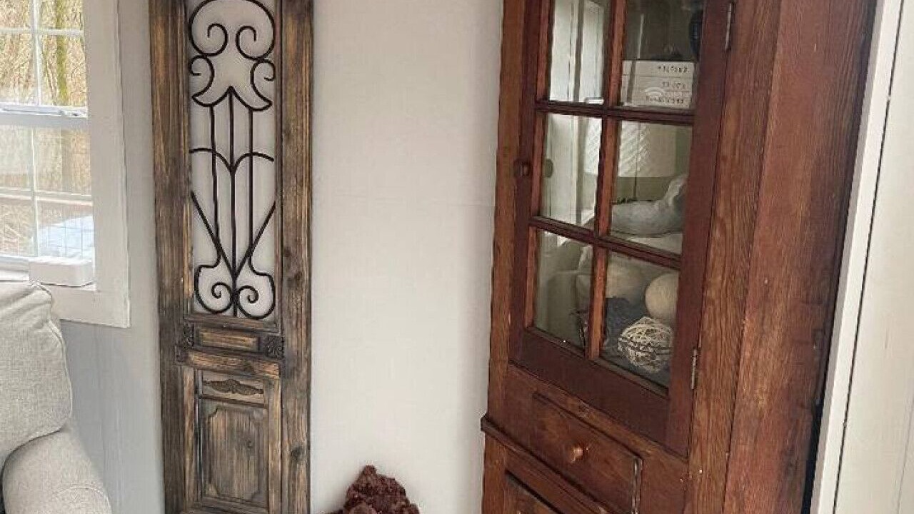 Photo of Livingroom in Madisonville