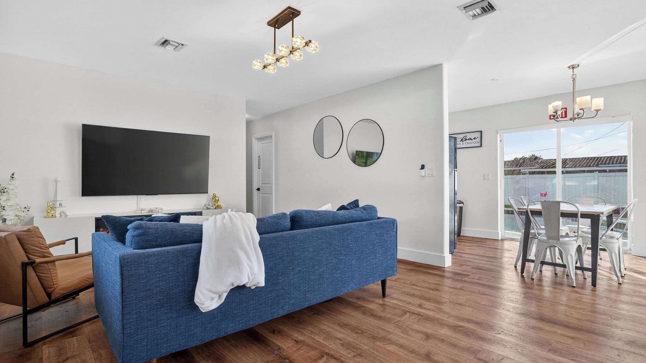 Photo of Livingroom in Boulevard Heights
