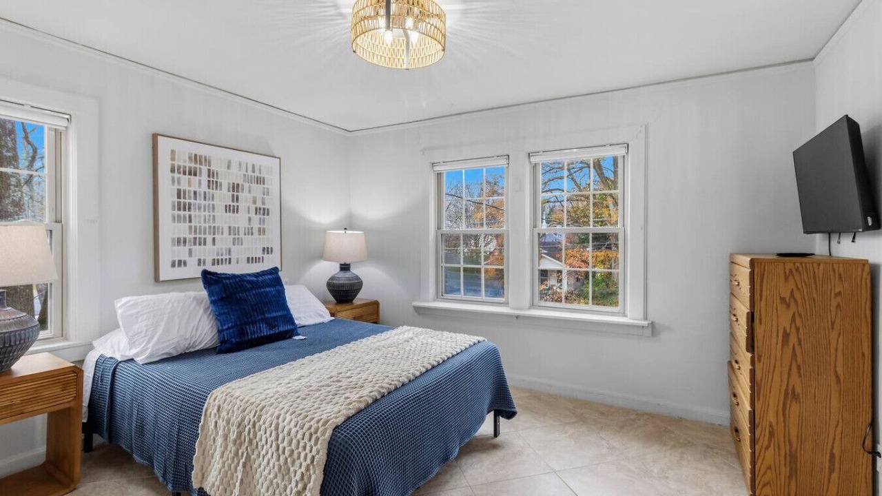 Photo of Bedroom in Home Park