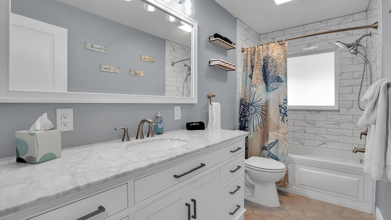 Photo of Bathroom in Largo