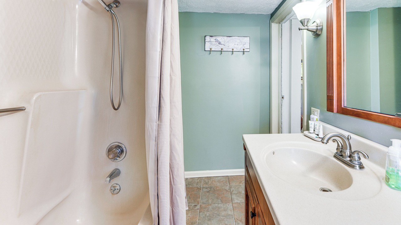 Photo of Bathroom in Thomaston