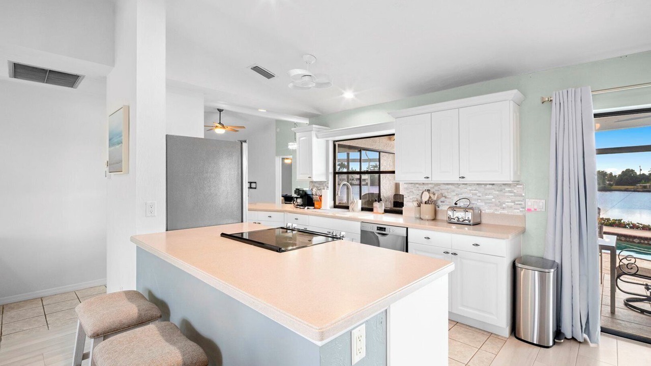 Photo of Kitchen in Lochmoor Waterway Estates
