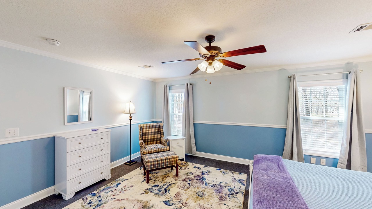 Photo of Bedroom in Saluda