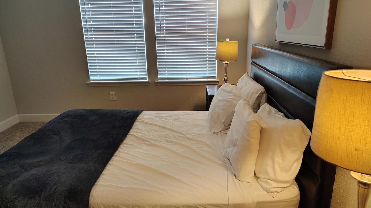Photo of Bedroom in Newberry