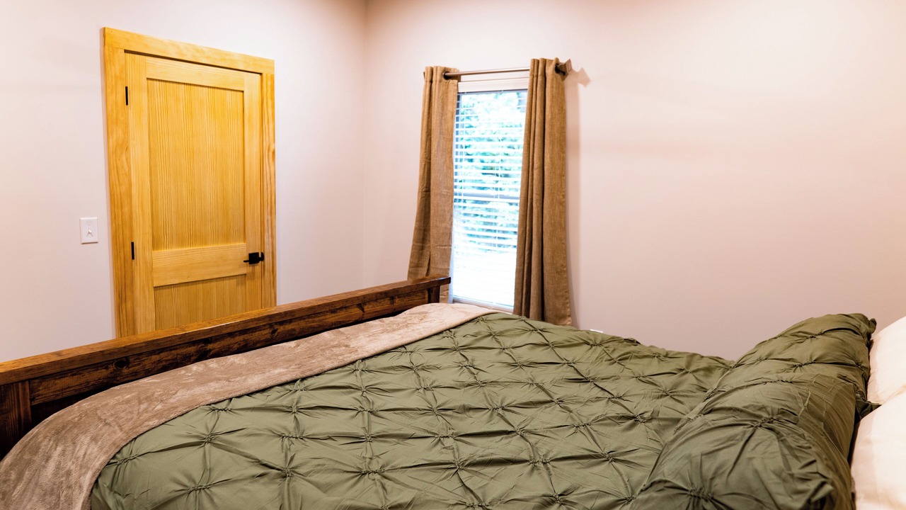 Photo of Bedroom in Spring City