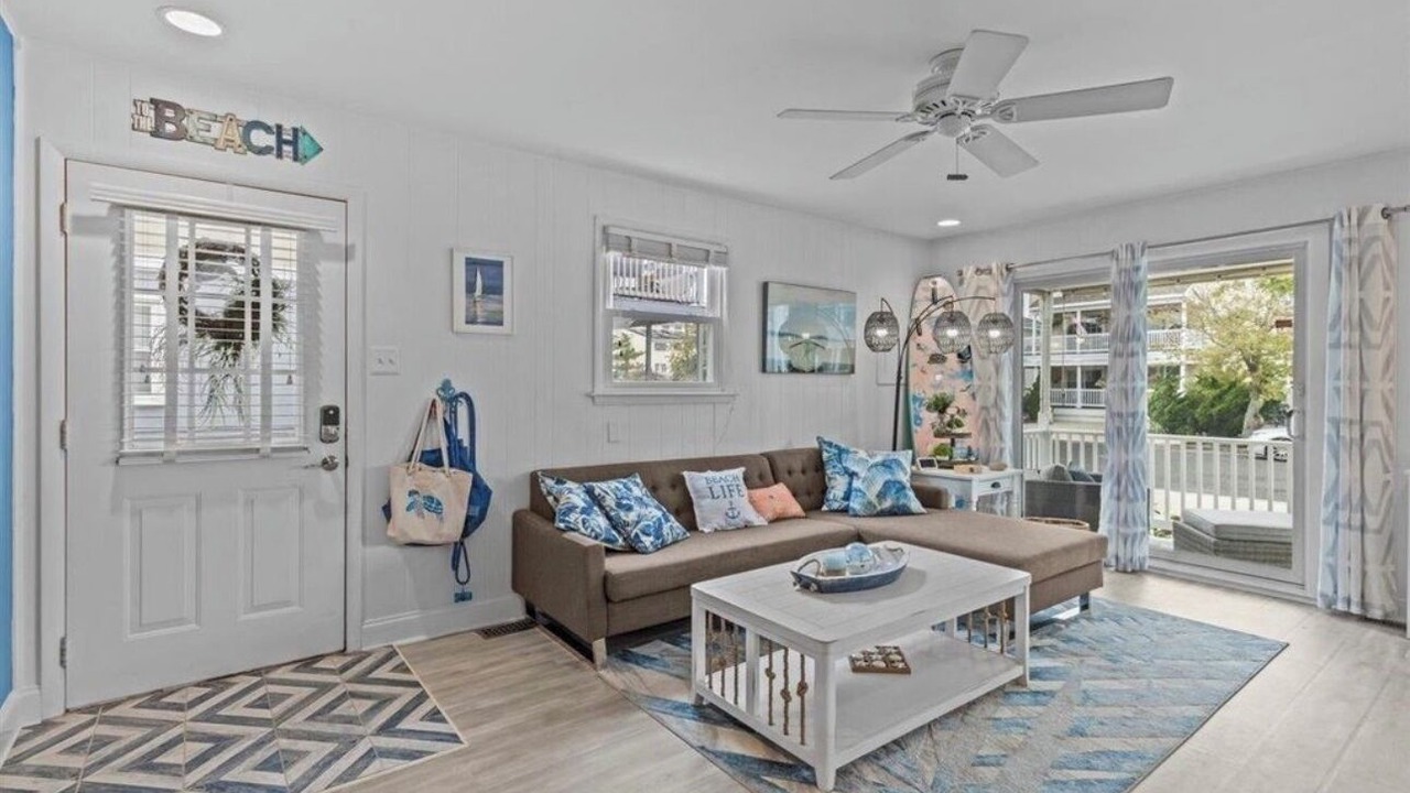 Photo of Livingroom in Southend