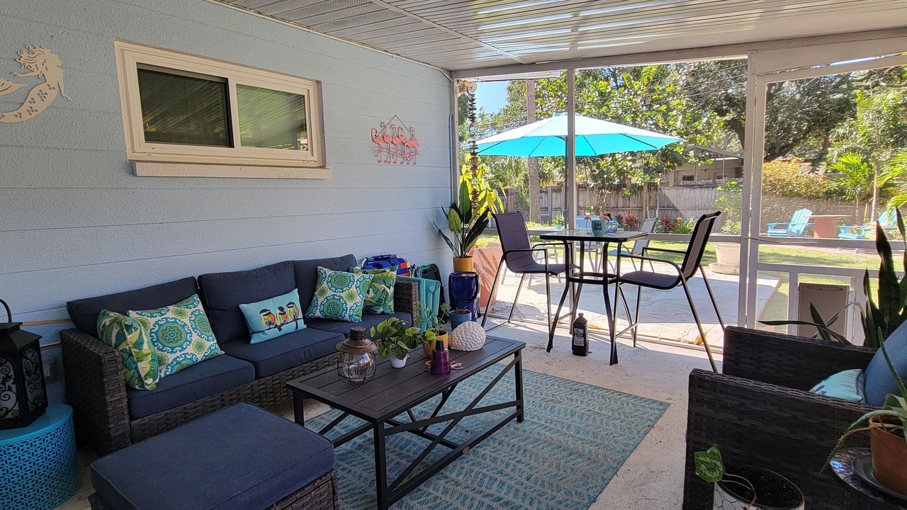 Photo of Livingroom in Shore Acres
