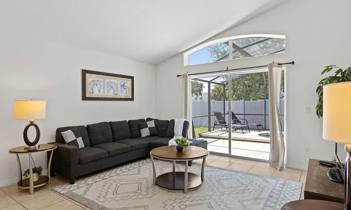 Photo of Bedroom in Veranda Palms