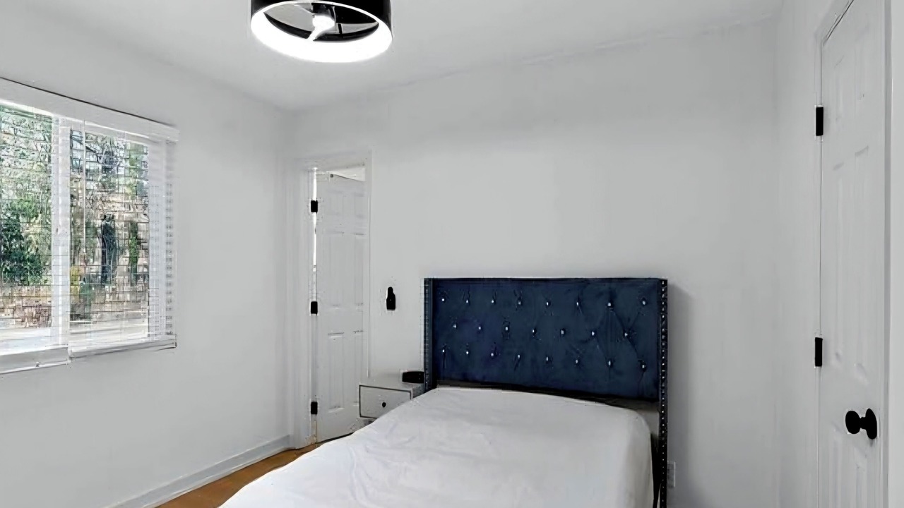 Photo of Bedroom in Atlanta