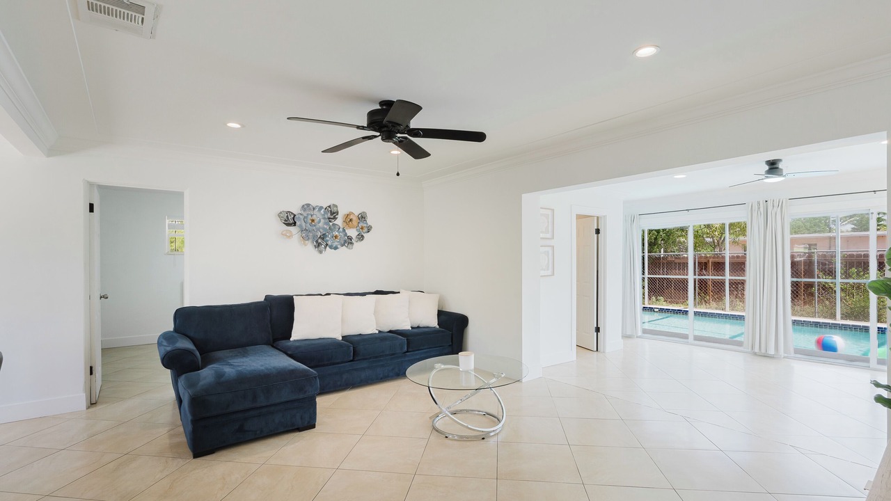 Photo of Livingroom in Fort Myers