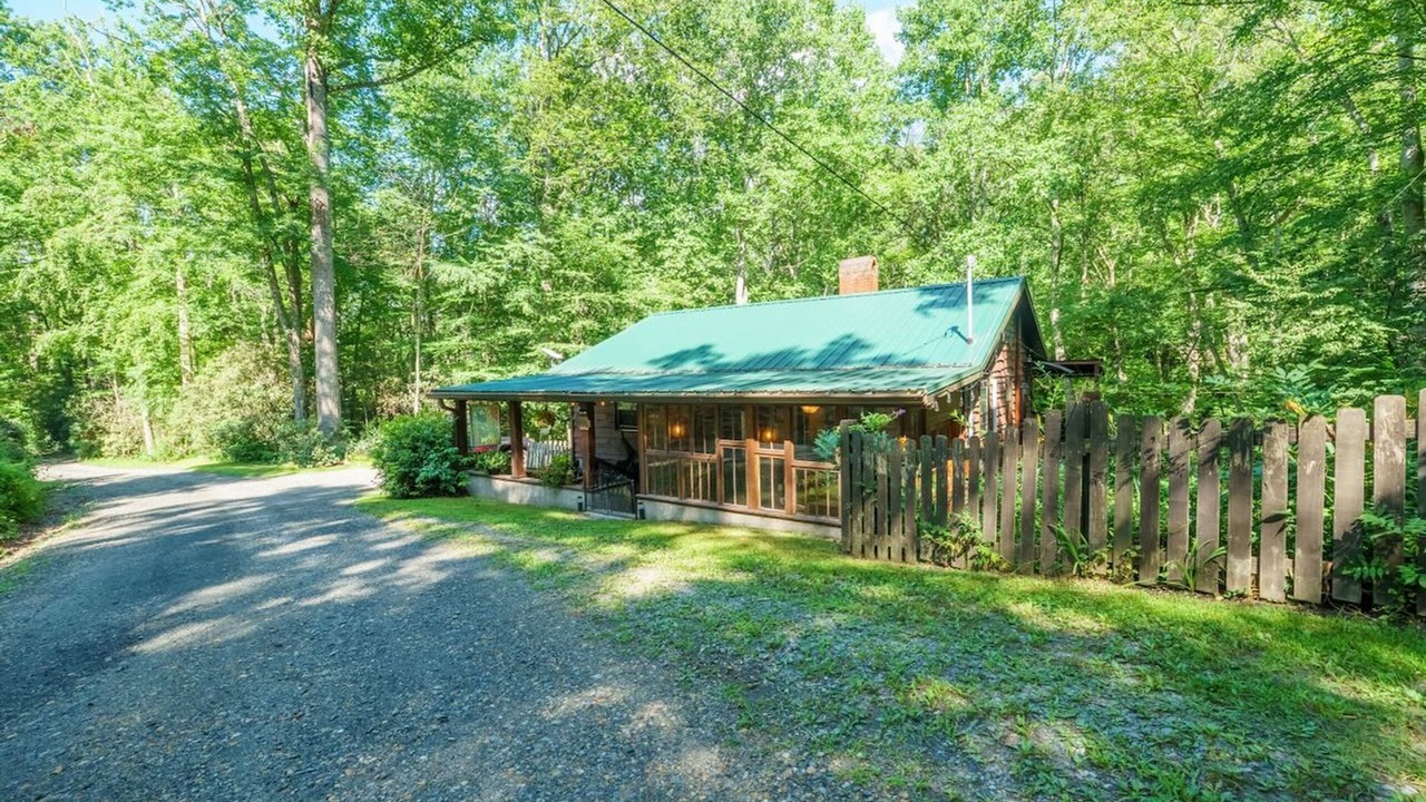 Photo of Outdoor in Linville Falls