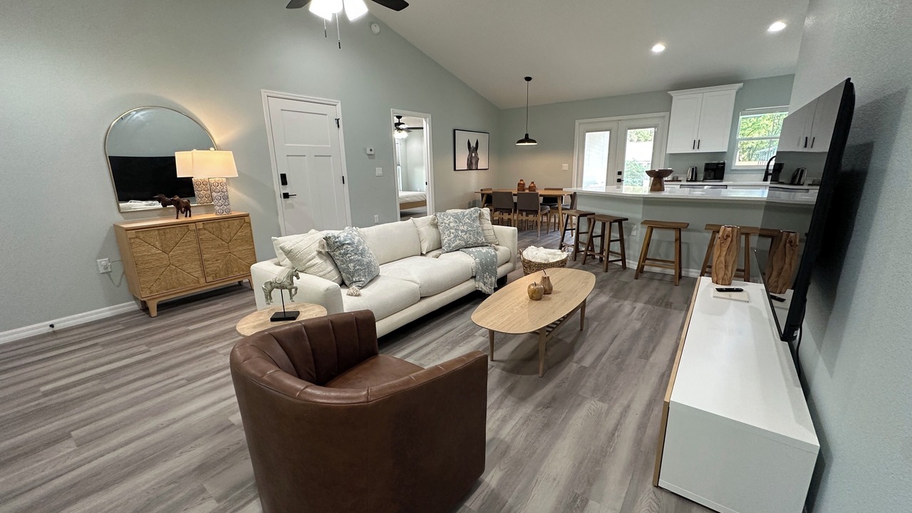 Photo of Livingroom in Fellowship