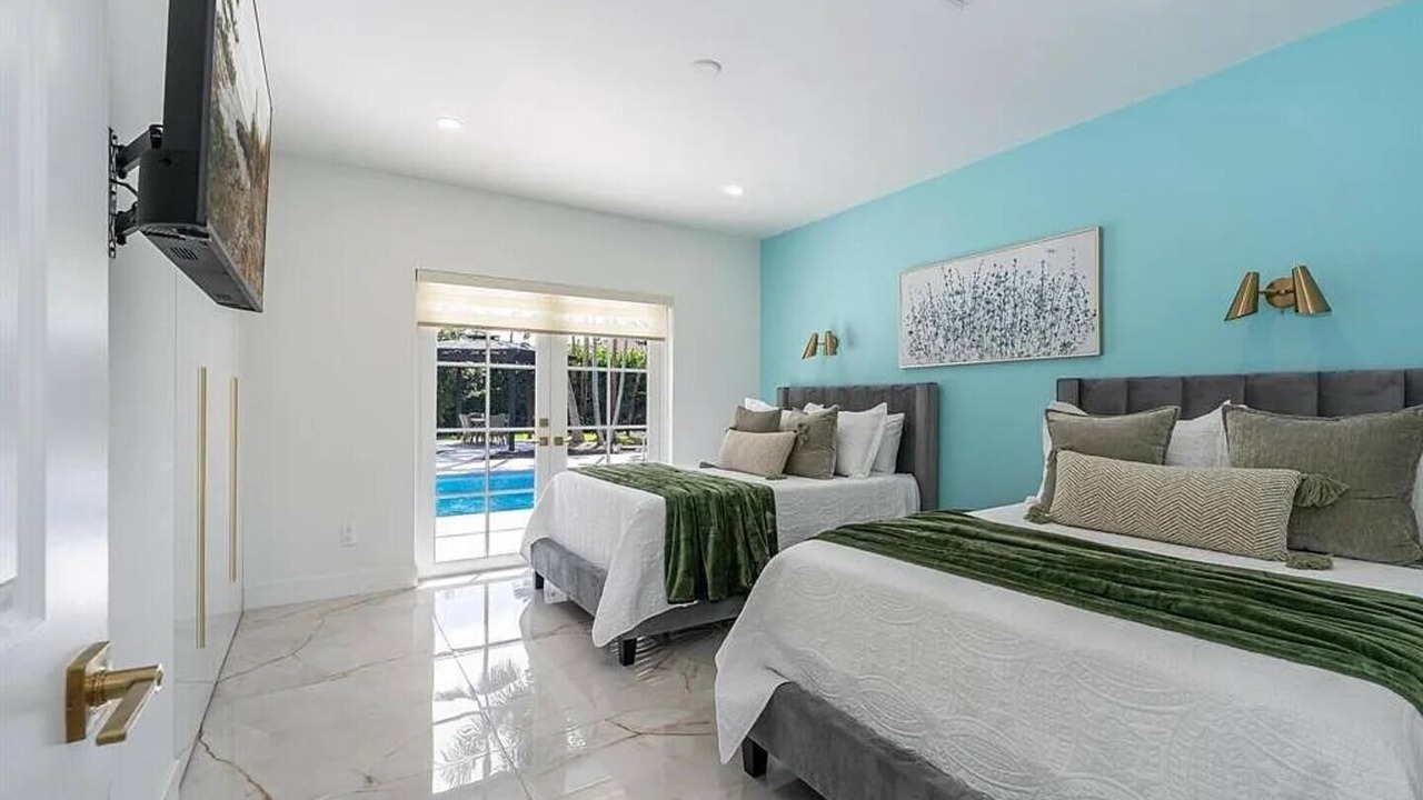 Photo of Bedroom in Palmetto Bay