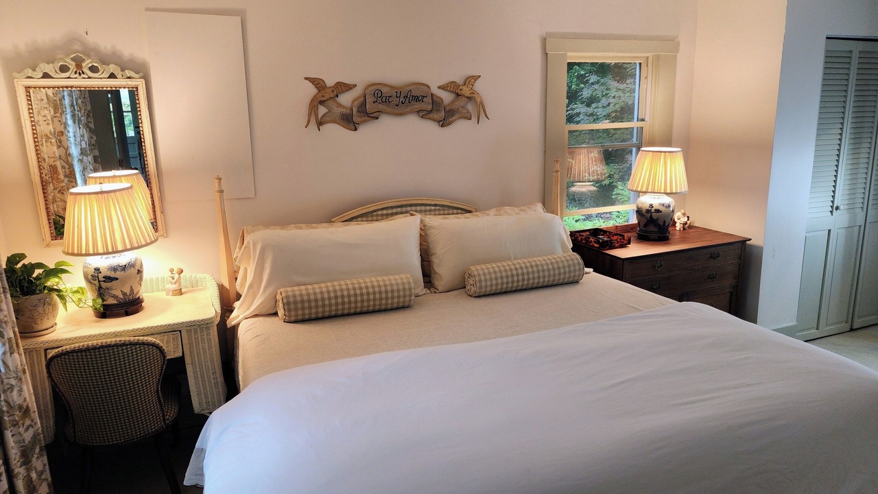 Photo of Bedroom in Clayton