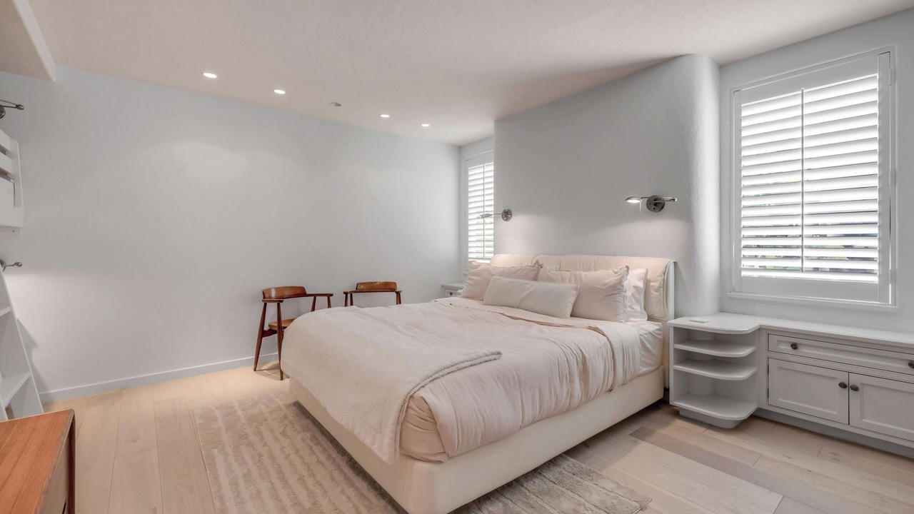 Photo of Bedroom in Bethune Beach