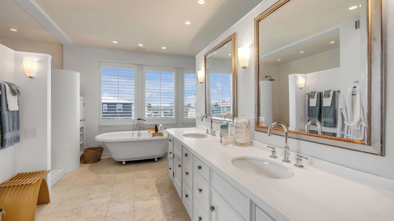 Photo of Bathroom in Bethune Beach