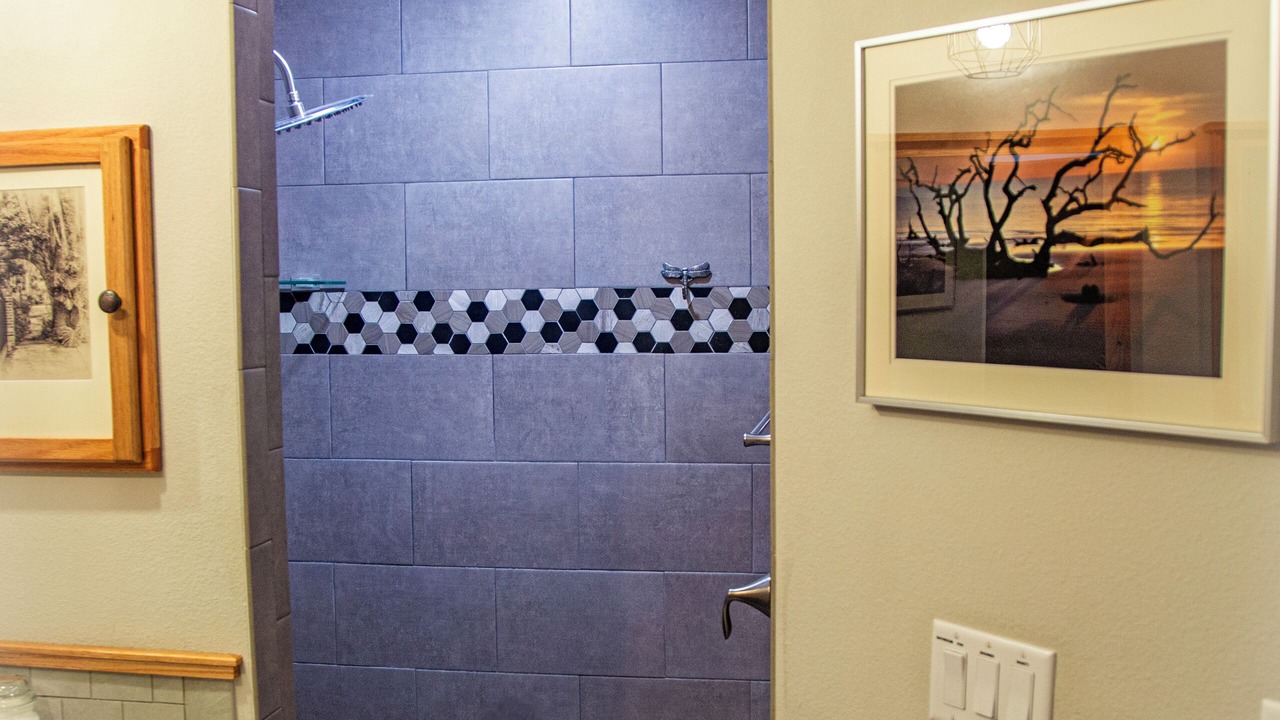 Photo of Bathroom in Brooksville