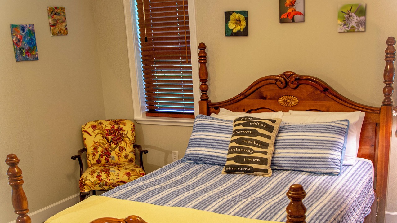 Photo of Bedroom in Brooksville