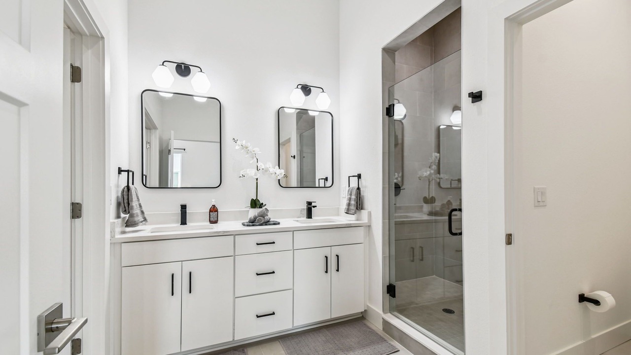 Photo of Bathroom in Coquina Key