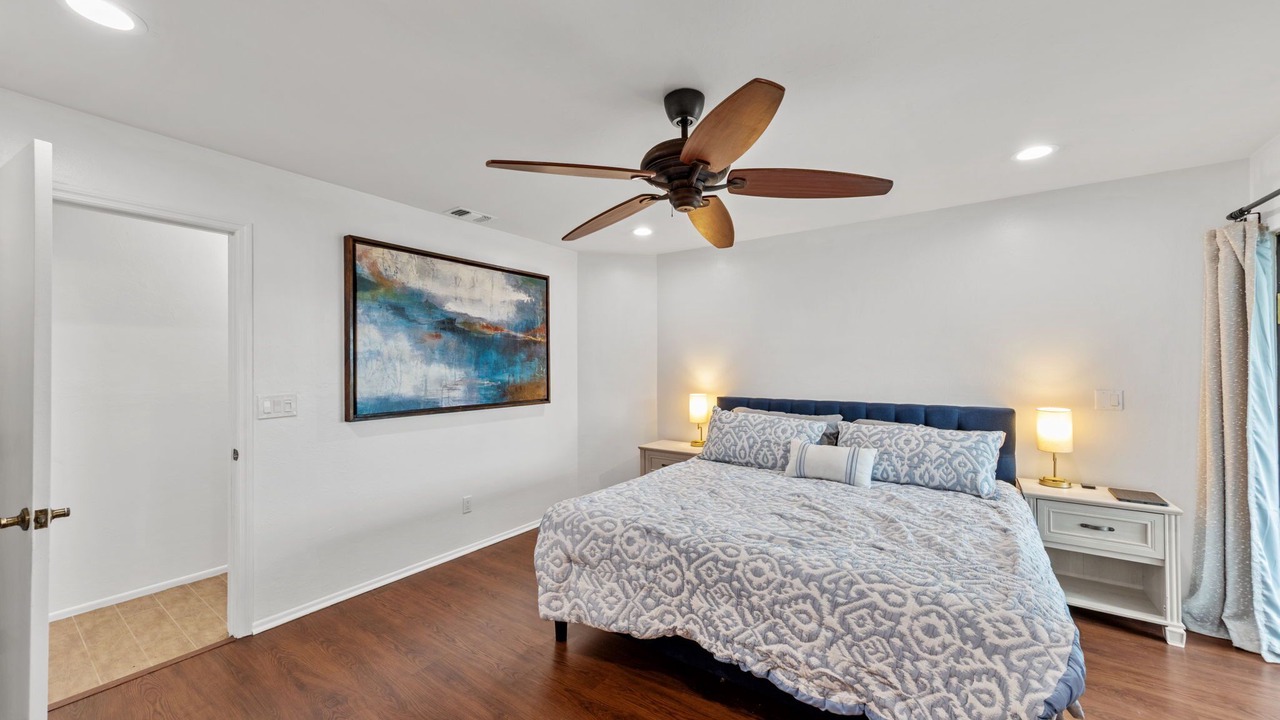 Photo of Bedroom in Eight Lakes