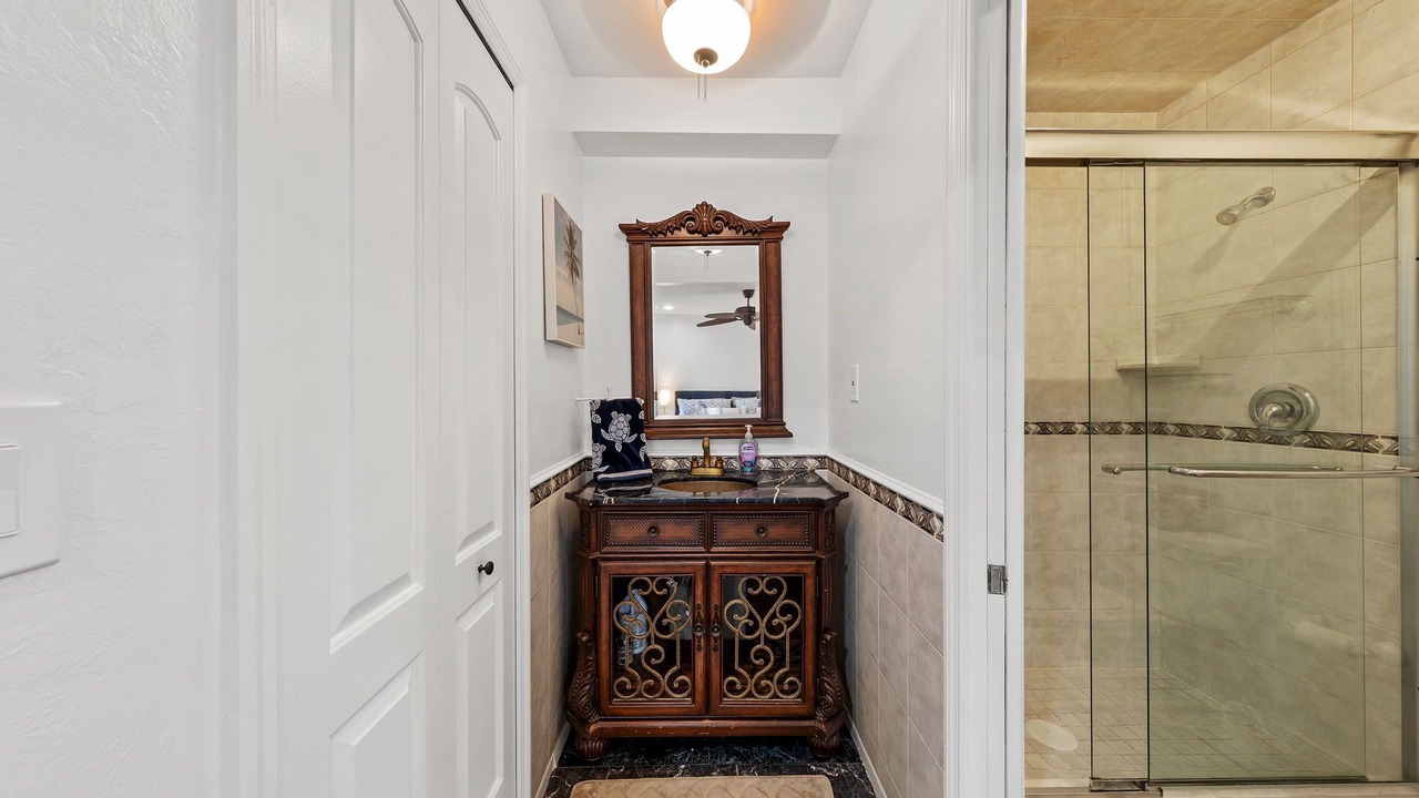 Photo of Bathroom in Eight Lakes