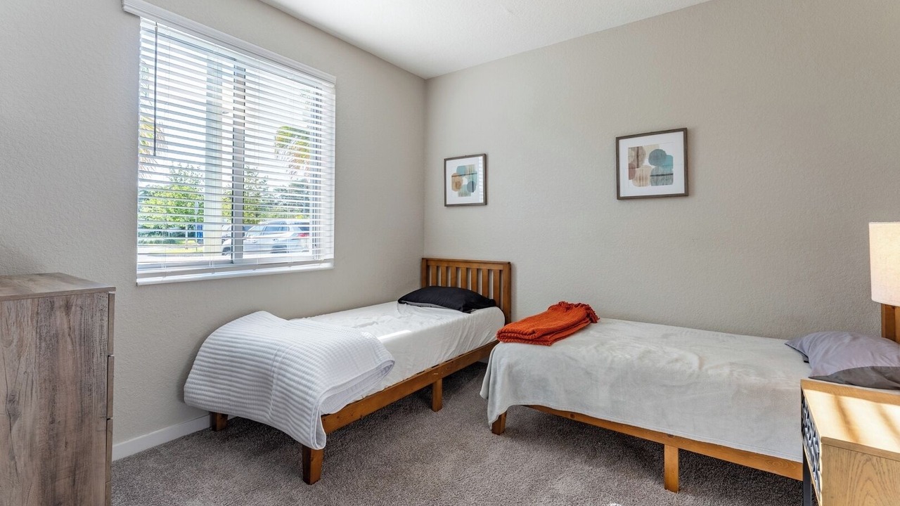 Photo of Bedroom in Daytona Beach