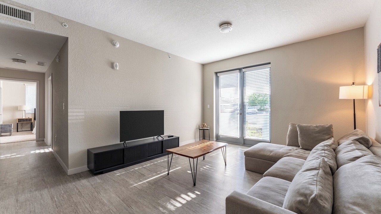 Photo of Livingroom in Daytona Beach