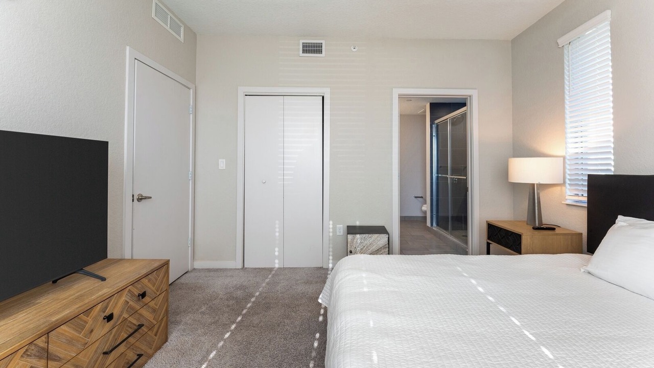 Photo of Bedroom in Daytona Beach