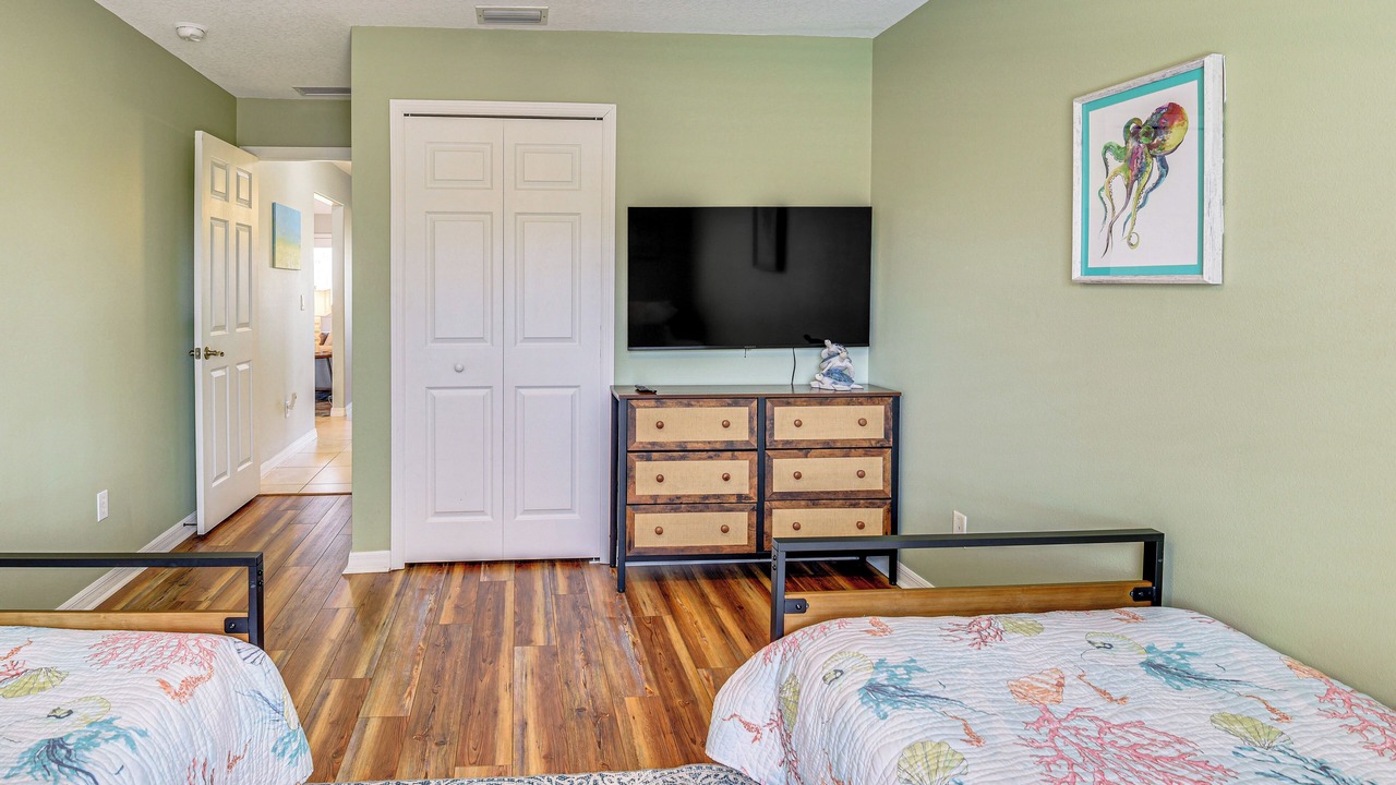 Photo of Bedroom in Marineland Acres