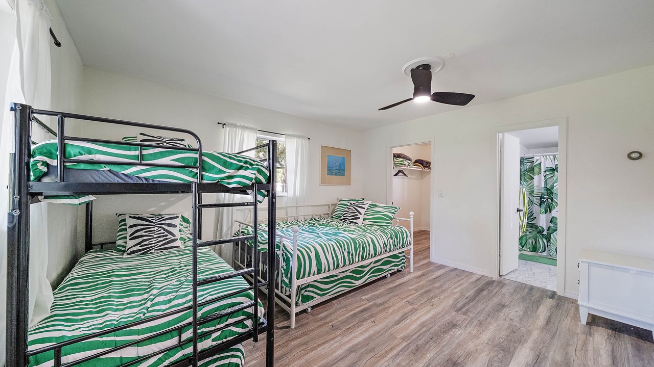 Photo of Bedroom in Laurel