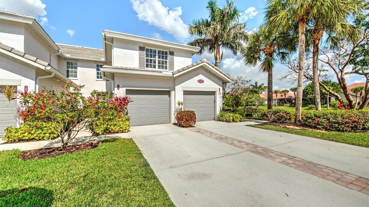 Photo of Outdoor in Naples