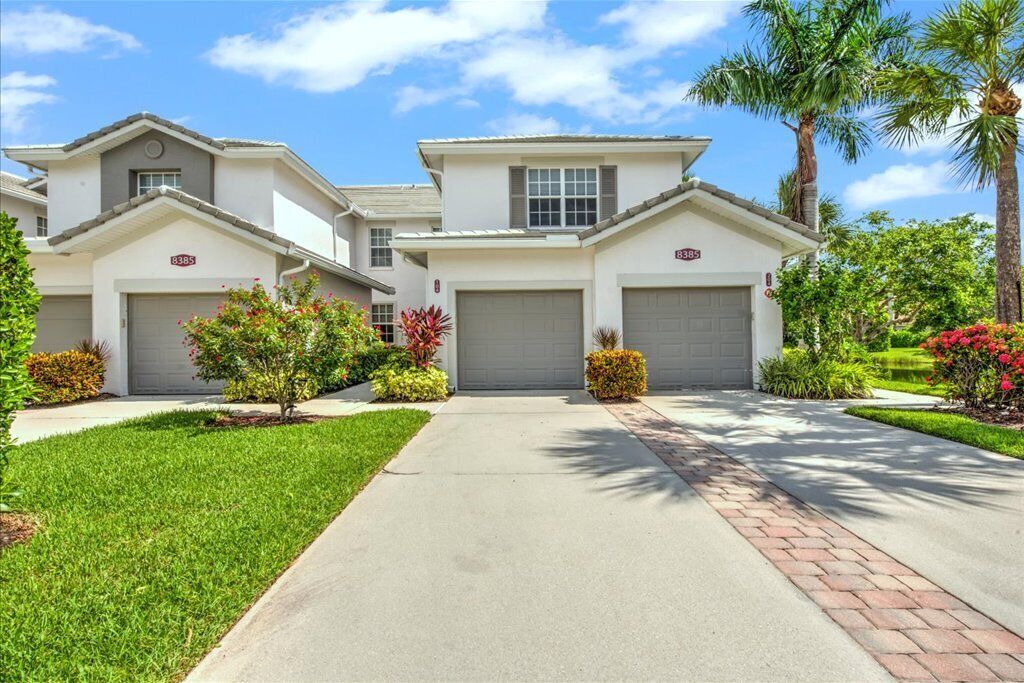 Photo of Outdoor in Naples