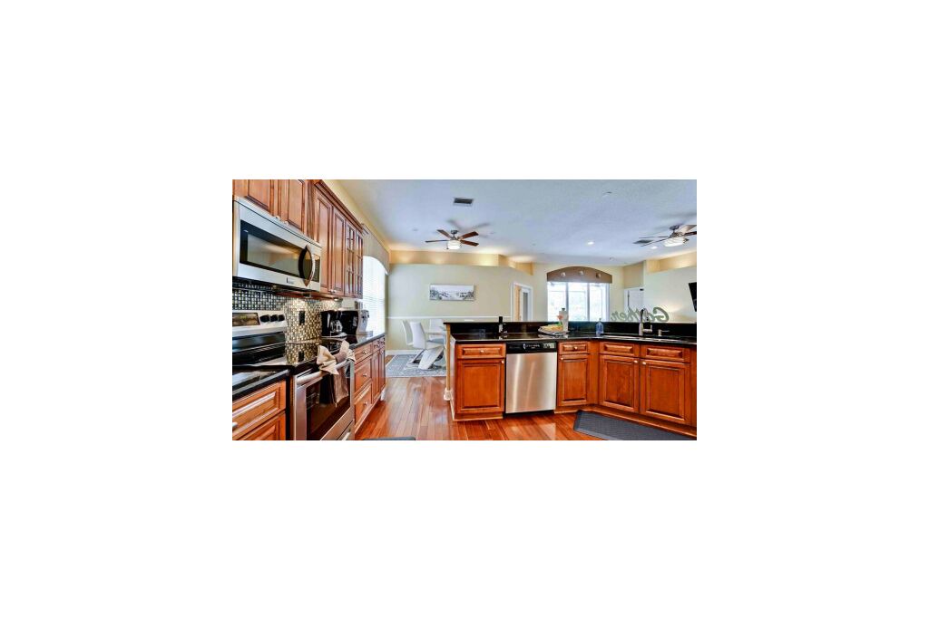 Photo of Kitchen in River Pointe