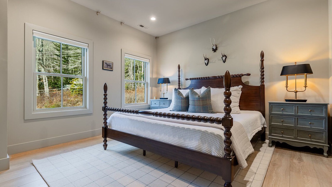Photo of Bedroom in Highlands Hills