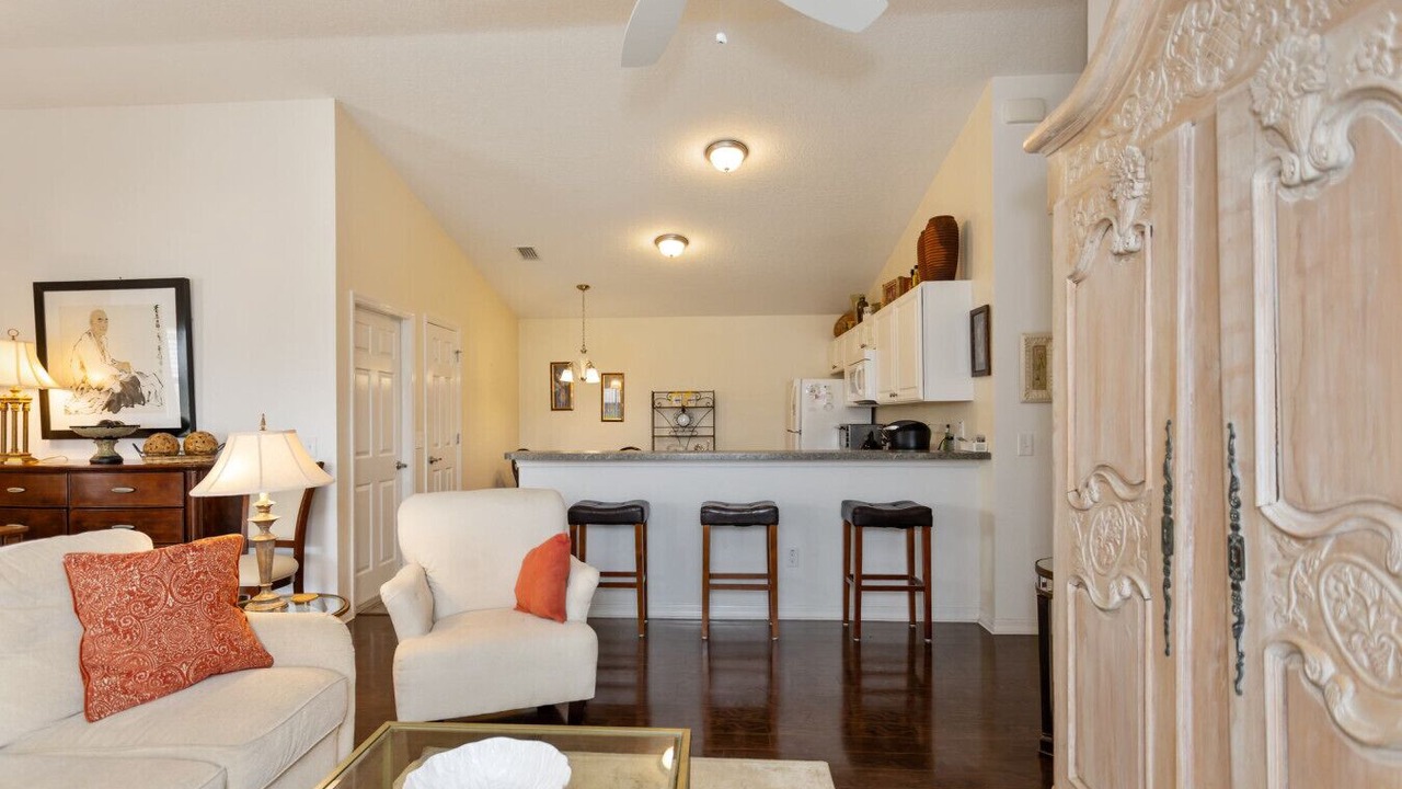 Photo of Livingroom in St. James