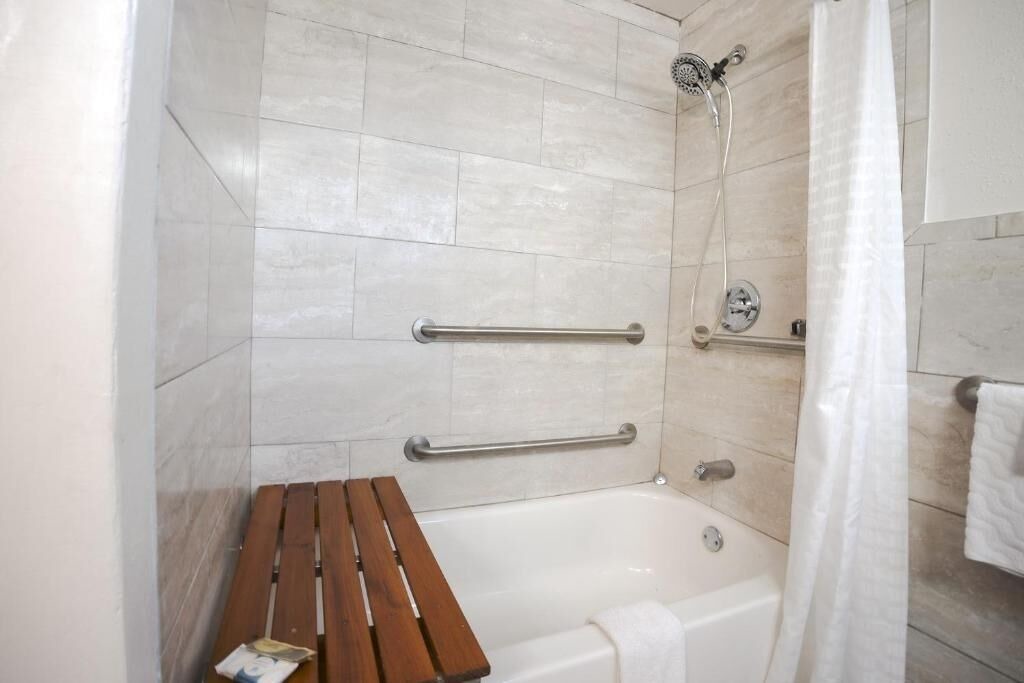 Photo of Bathroom in Le Barons Of Titusville