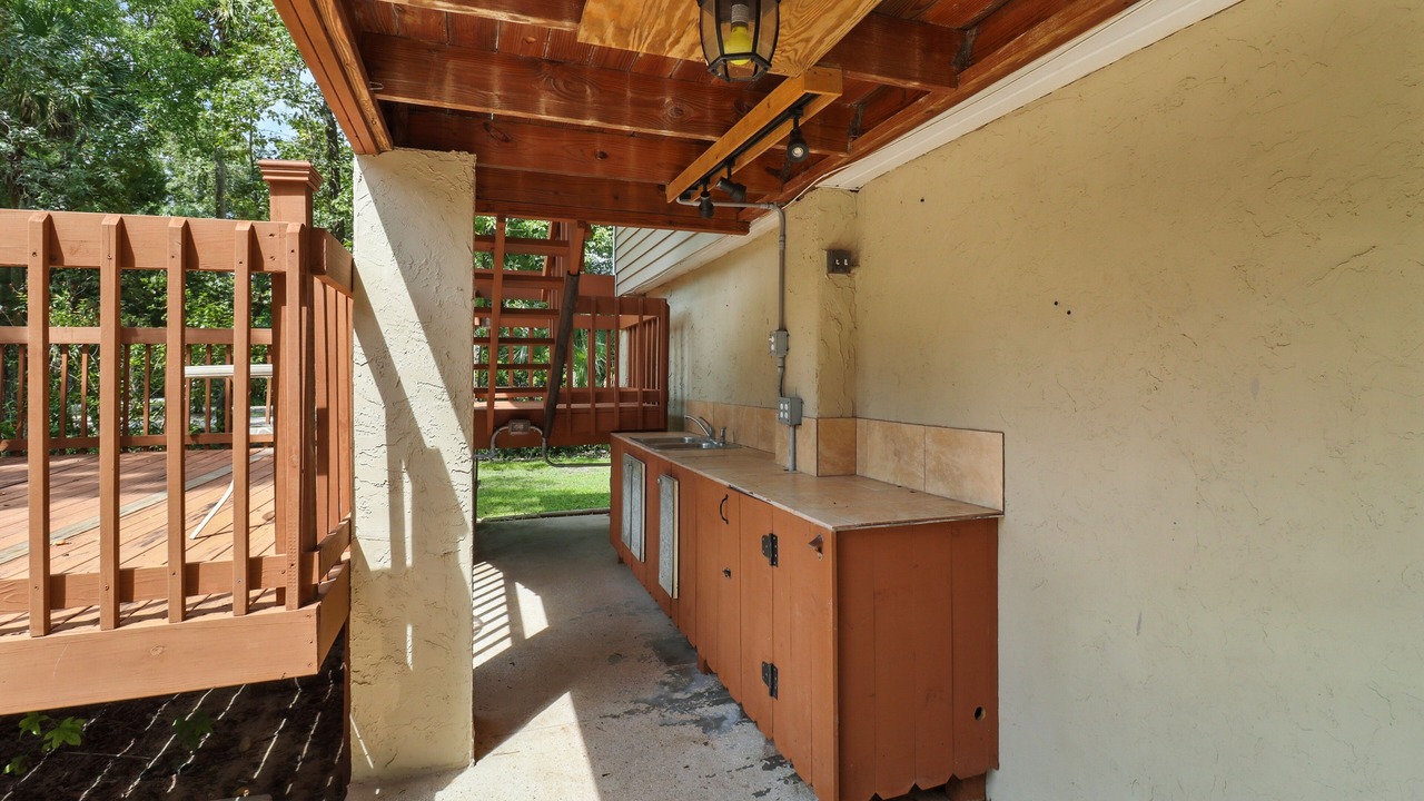 Photo of Patio Balcony in Crystal River