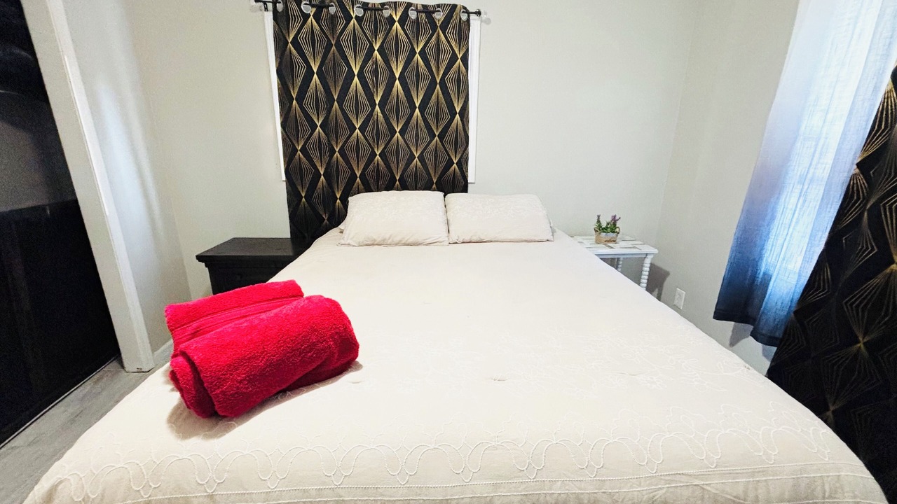 Photo of Bedroom in Stone Mountain