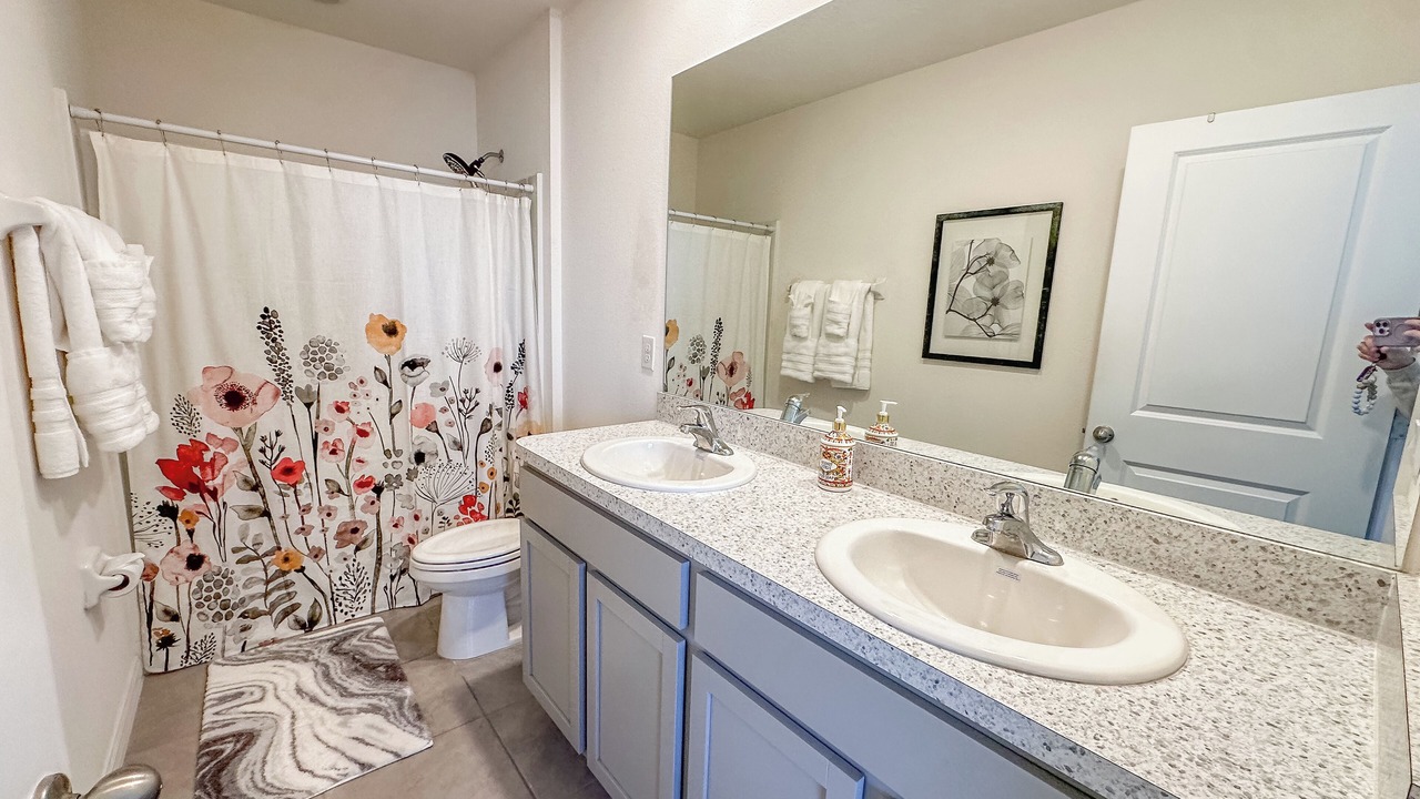 Photo of Bathroom in Wildwood