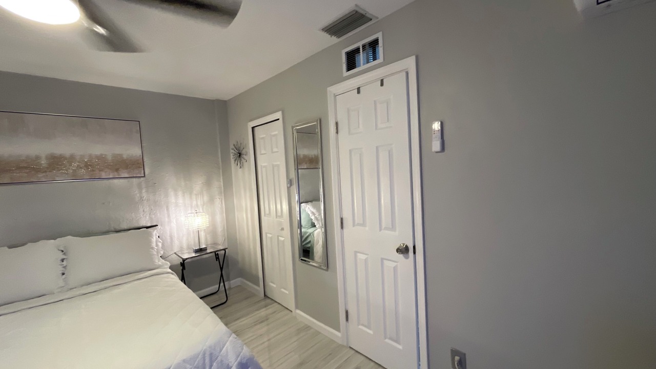Photo of Bedroom in Tamarac
