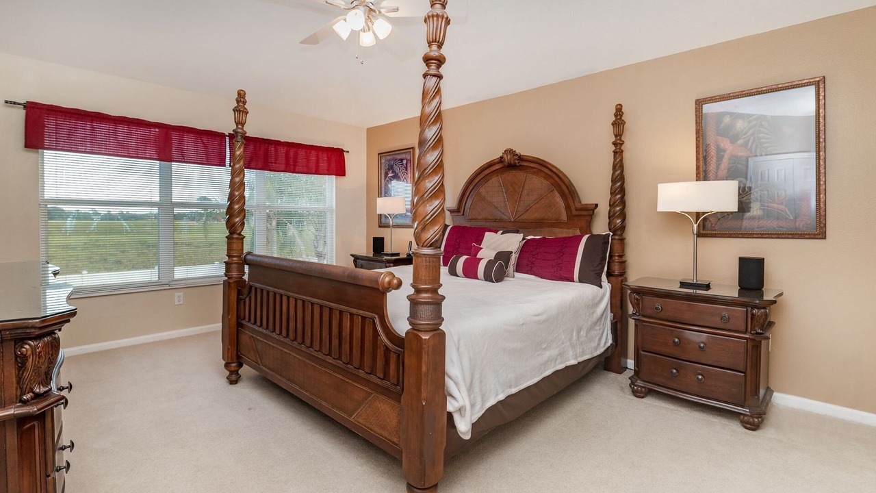 Photo of Bedroom in Windsor Palms
