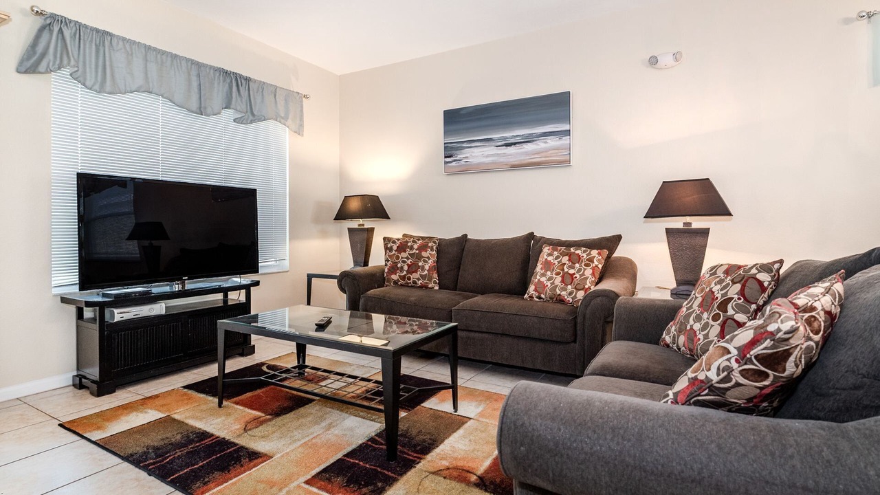 Photo of Livingroom in Windsor Palms