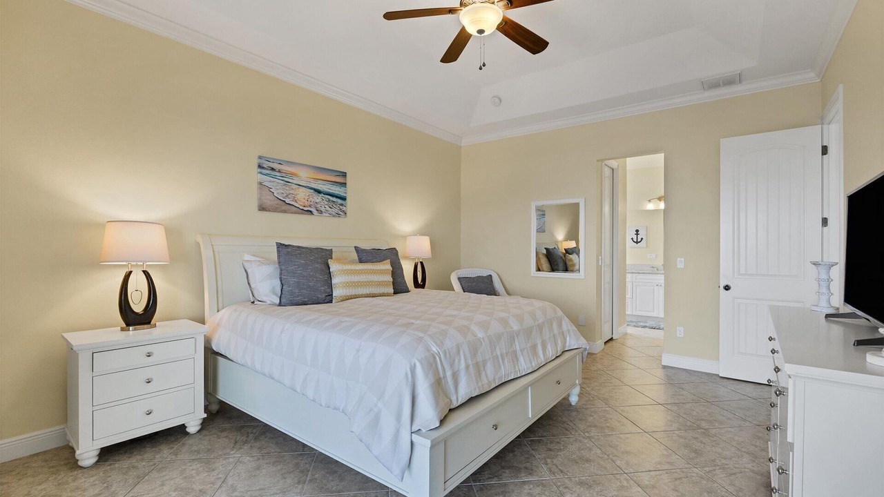 Photo of Bedroom in South Gulf Cove