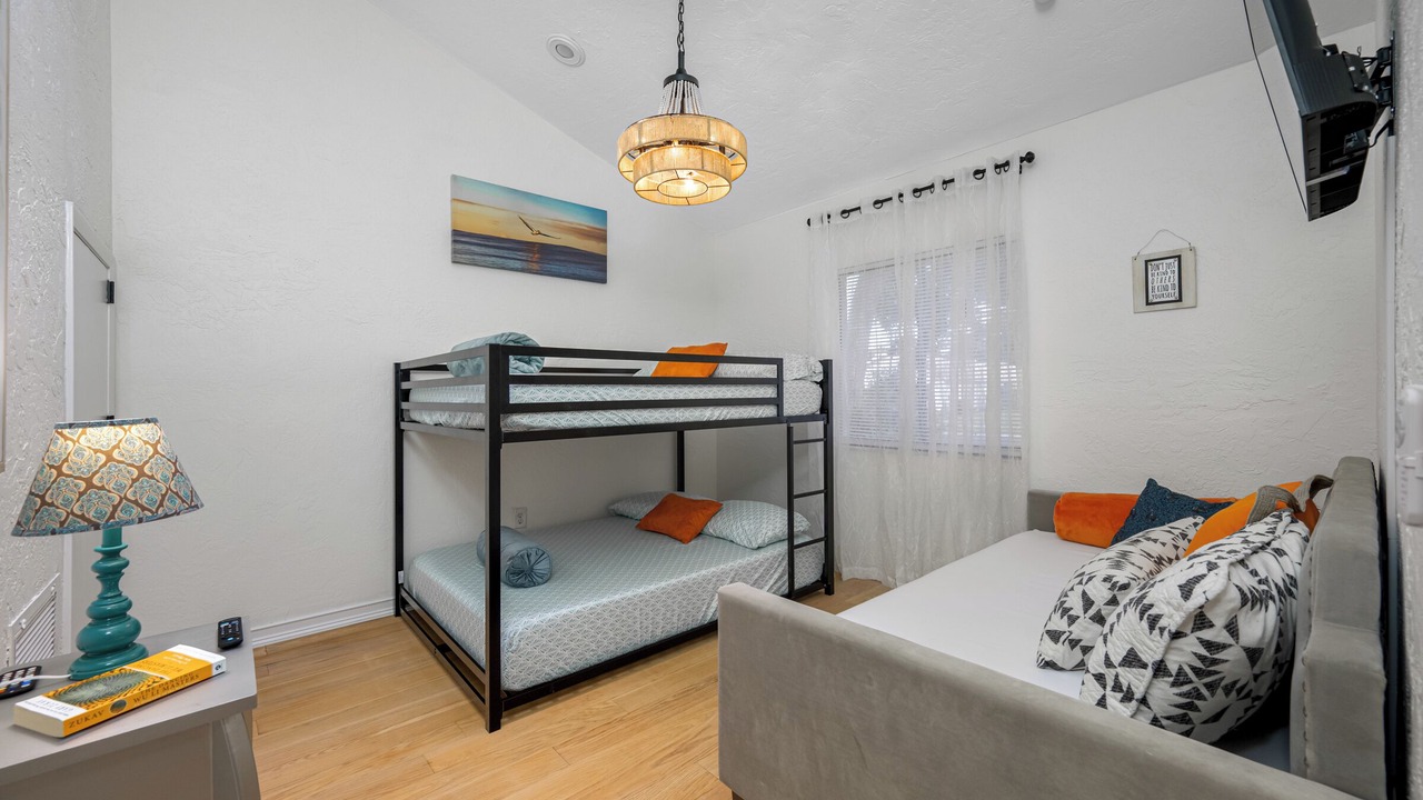 Photo of Bedroom in On Top of The World