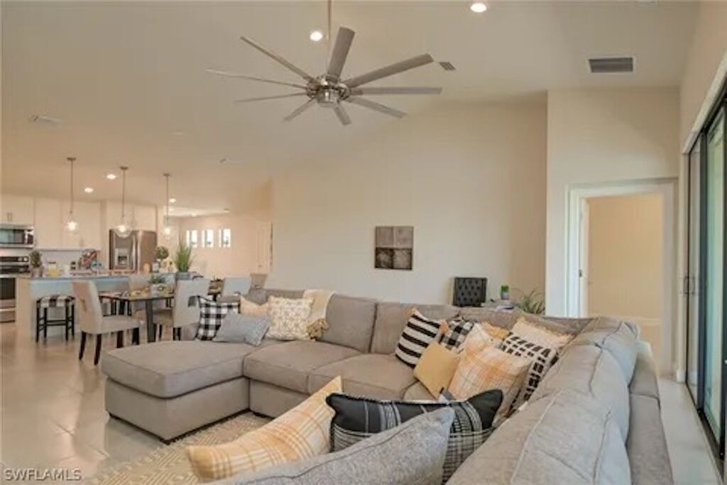Photo of Livingroom in Immokalee