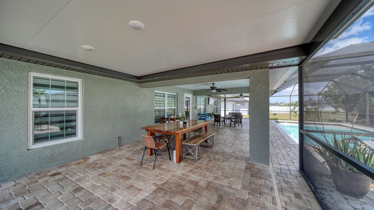 Photo of Outdoor in Mariner