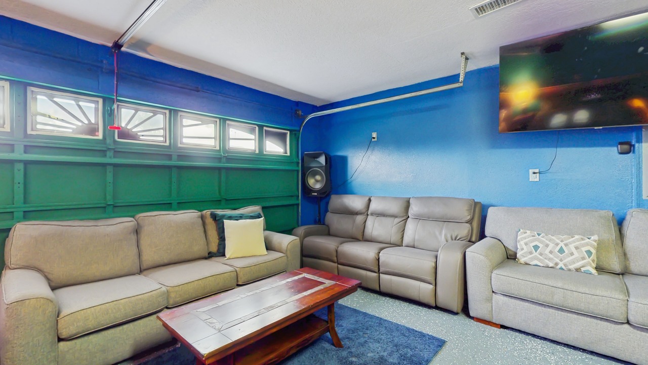 Photo of Livingroom in Ridgewood Lakes
