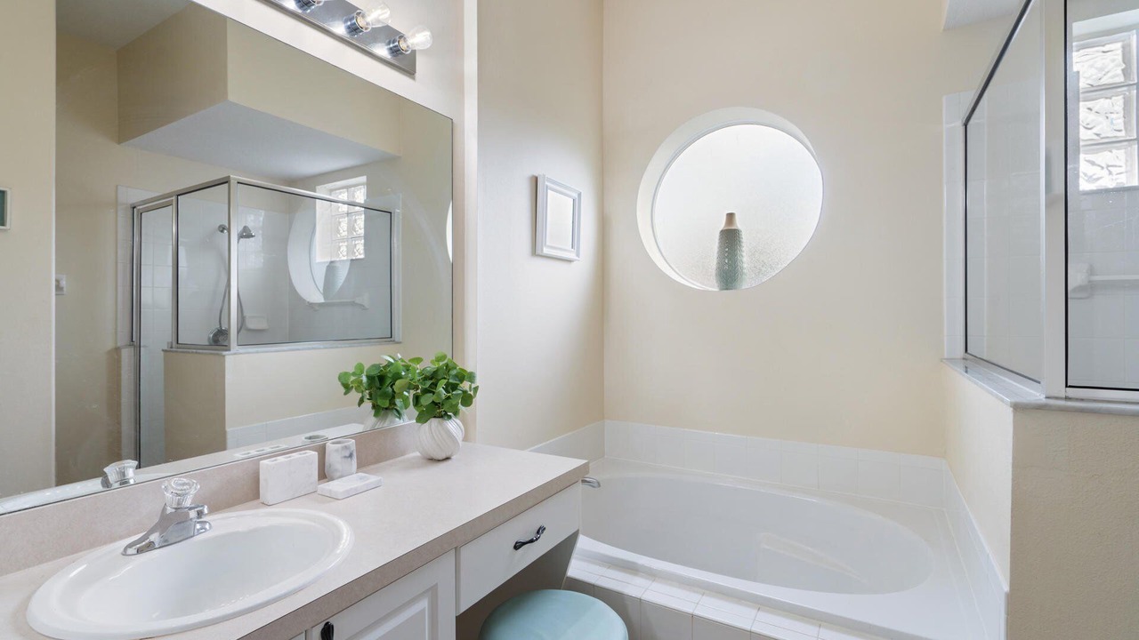 Photo of Bathroom in Tuscan Hills
