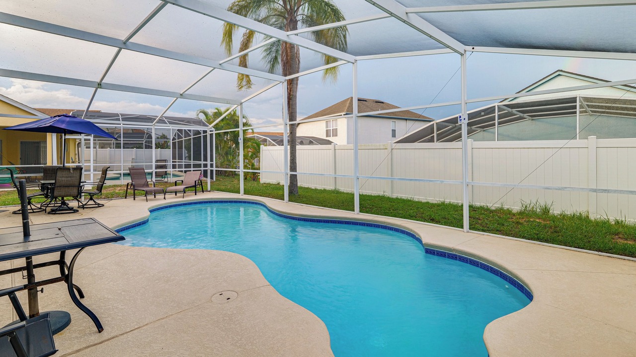 Photo of Outdoor in Lake Davenport Estates